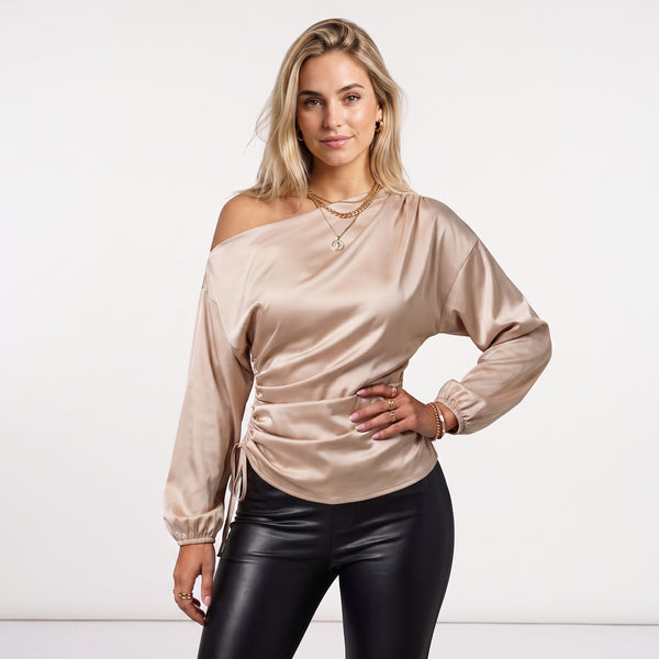 Blusa Satinada Asimétrica