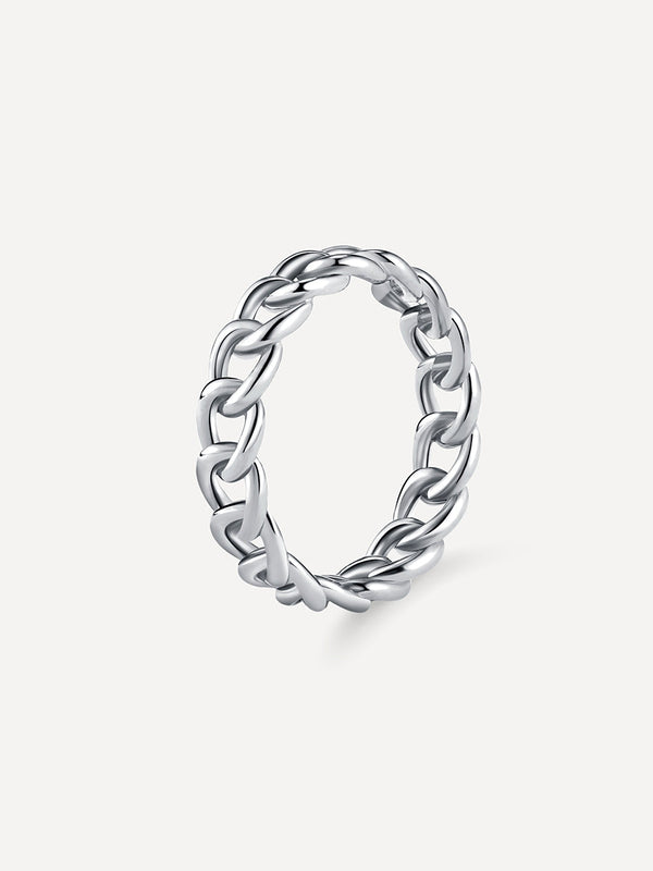 Anillo entrelazado elegante
