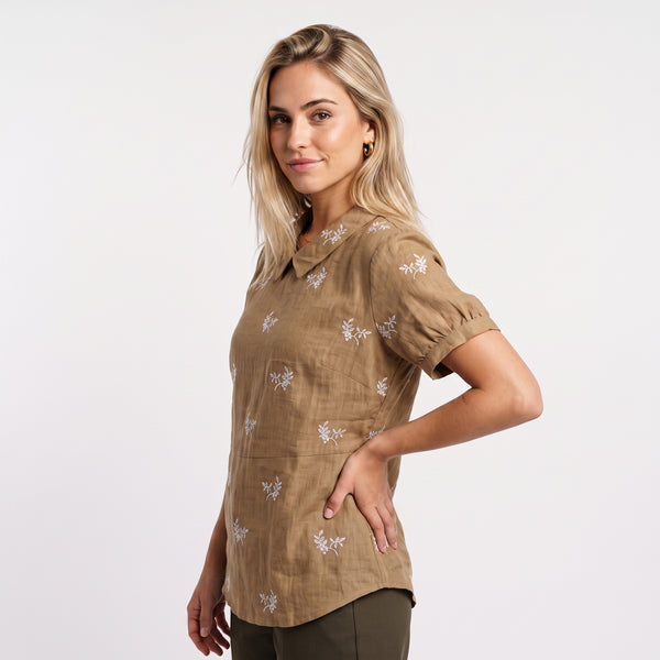 Top Elegante con Flores