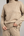 Conjunto de suéter de punto de cuello alto y pantalones vaqueros